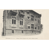 Cuiseaux (S.-&-L.) - Maison d'Ecole (Façade sud) - Ancien château féodal.