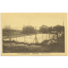 E.P.S. de Jeunes Filles - Carpentras - Court de Tennis.