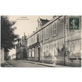 7 - Auxerre - Lycée de jeunes Filles.