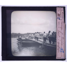 Passage des rivières militaire. Pont d'équipage.