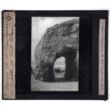 Les Côtes bretonnes (géographie physique). Presqu'île de Quiberon. La grotte de Port blanc.