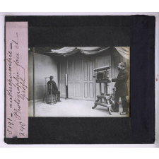 L'Anthropométrie appliquée à l'identification judiciaire - système A. Bertillon. Photographie face et profil.