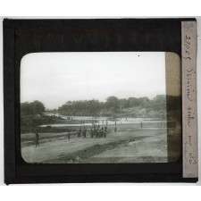 Inde. Rivière sèche en été.