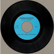 Dans une vallée pyrénéenne. Les hommes et la montagne.