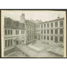 Collège.