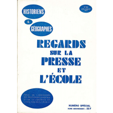 Regards sur la presse et l'école