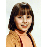 Portraits d'une écolière.