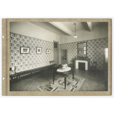 Hall et parloir. 