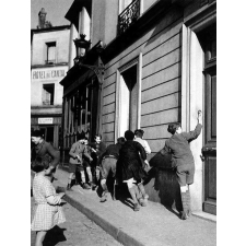 La sonnette, Paris, 1934.