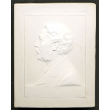 Plâtre de la médaille du prix Albert Gaudry. 