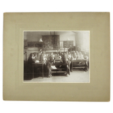 Classes de l'école publique primaire nommée Hugo de Groosschool, Amsterdam.
