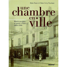 Une chambre en ville