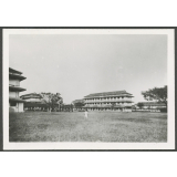 Lycée Petrusky, Cochinchine, Saïgon. Une partie des bâtiments.