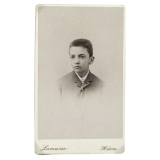 Portraits de garçons. 