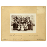 Photos de groupe, Ecole maternelle, rue de la Glacière, Bourguoin, Le jeu du Blé.
