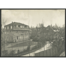Lycée de jeunes filles La Bruyère, Versailles.