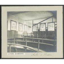 Lycée d'Amiens. Salle de dessin.