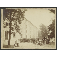 Lycée de jeunes filles La Bruyère, Versailles. 
