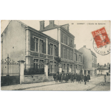 58 - Gannat - L'Ecole de Garçons.