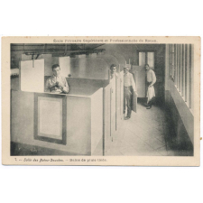 Ecole Primaire Supérieure et Professionnelle de Rouen - 7 - Salle des Bains-Douches - Bains de pluie tiède.