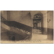 19 - Caen - Lycée Malherbe - Grille et Escalier, époque de Louis XIV.