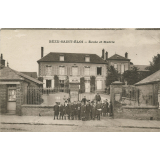 Bézu-Saint-Eloi - Ecole et Mairie.