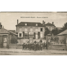 Bézu-Saint-Eloi - Ecole et Mairie.