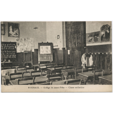 Roubaix - Collège de jeunes Filles - Classe enfantine.