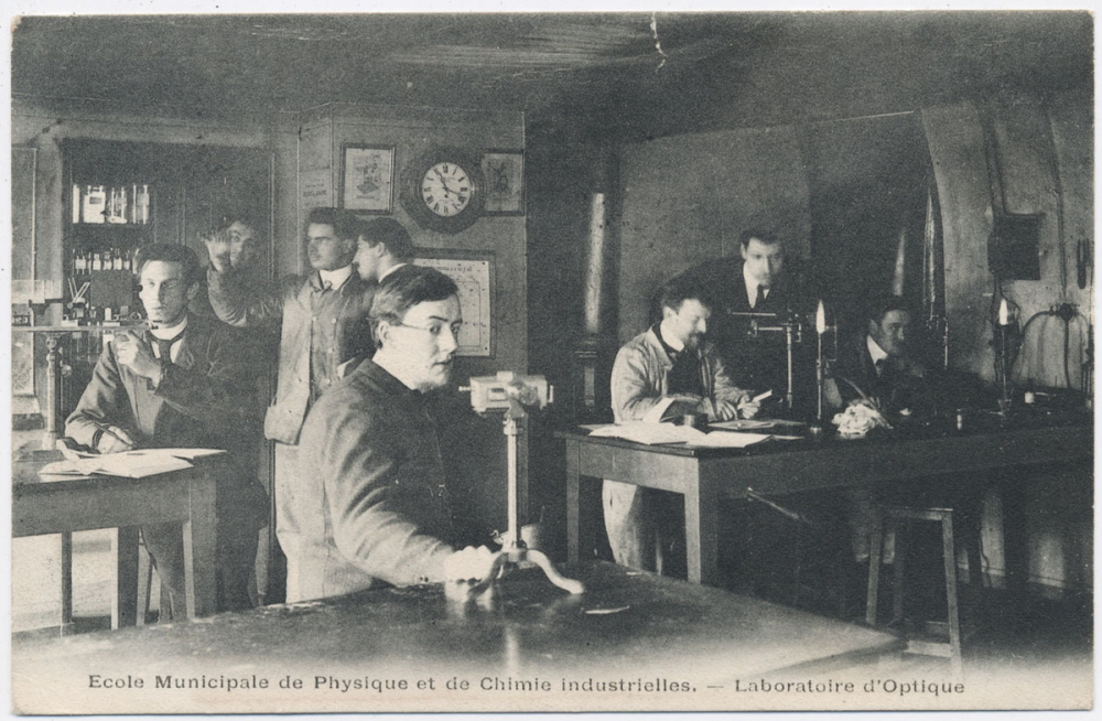 Paris - Ecole Municipale de Physique et de Chimie industrielles - Laboratoire d'Optique.