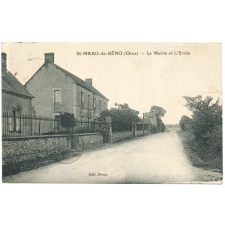 St-Mard-de-Réno (Orne) - La Mairie et L'Ecole.