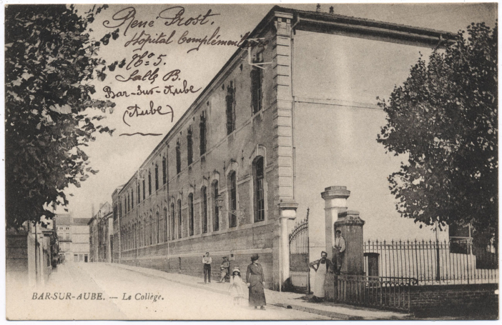 Bar-sur-Aube - Le Collège.
