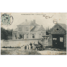 Notre-Dame-de-l'Isle - La Mairie et les Ecoles.