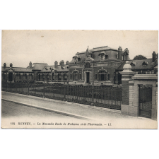 124 - Rennes - La Nouvelle Ecole de Médecine et de Pharmacie.