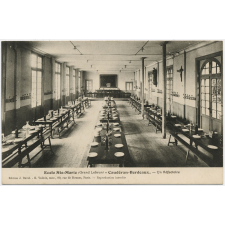 Ecole Ste-Marie (Grand Lebrun) - Caudéran-Bordeaux - Un Réfectoire.