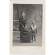 Mère et fils.