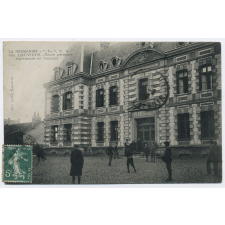 La Normandie - La C.P.A. - 49 - Louviers - Ecole Primaire supérieure de Garçons.