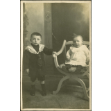 Portrait de deux frères.