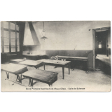 Ecole Primaire Supérieure de Mouy (Oise) - Salle de Sciences.