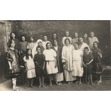 Actrices d'un spectacle de patronage. 