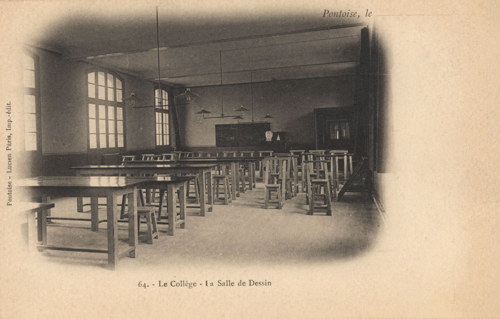 64 - Pontoise - Le Collège - La salle de Dessin.