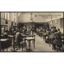 Pensionnat des Religieuses Bernardines d'Esquermes, à Bonsecours - Salle de dessin.
