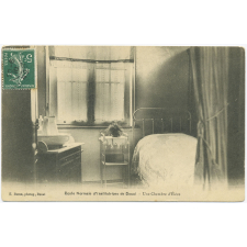 Ecole Normale d'Institutrices de Douai - Une Chambre d'Elève.