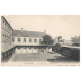 32 - Coutances - Ecole Normale - Cour intérieure.