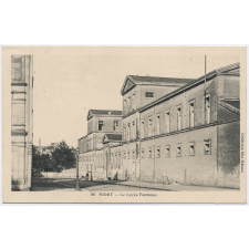 96 - Niort - Le Lycée Fontanes.