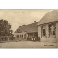 Pouvray - L'Ecole et la Mairie.