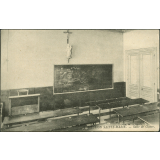 Paris - Institution Sainte-Marie - Salle de Classe.