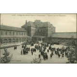 4001 - Collège de Jeunes Filles de Valenciennes - Grande cour de Récréation.