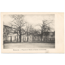 Marmande - Place de la Mairie et Ecoles communales.
