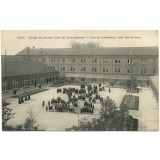 4802 - Collège de Jeunes Filles de Valenciennes - Cour de Récréation, côté des dortoirs.
