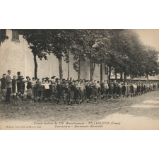 Colonie Scolaire du XIIe Arrondissement - Villeblevin (Yonne) - Gymnastique - Mouvements d'ensemble.